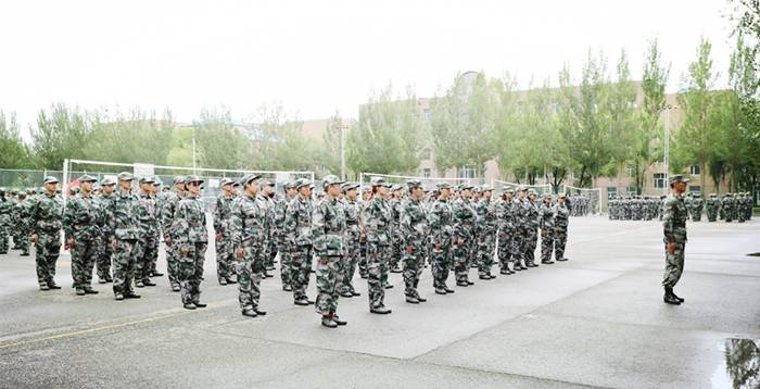 http://www.hhhxy.cn/__local/0/E5/99/8ADB6A31E7418E464655386C212_E5977D5E_4876D.jpg